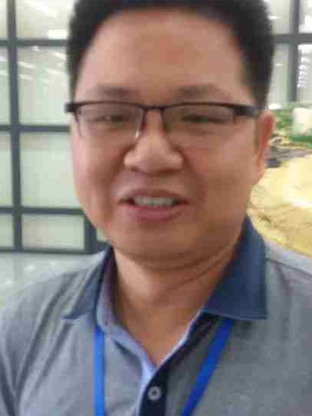 肖望东